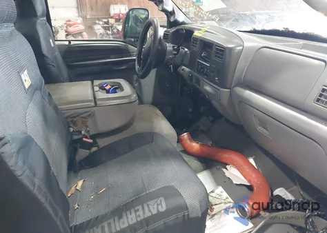 2004 Ford F-350 Xl/Xlt from USA, damaged, VIN 1FTSF31P74EC16148